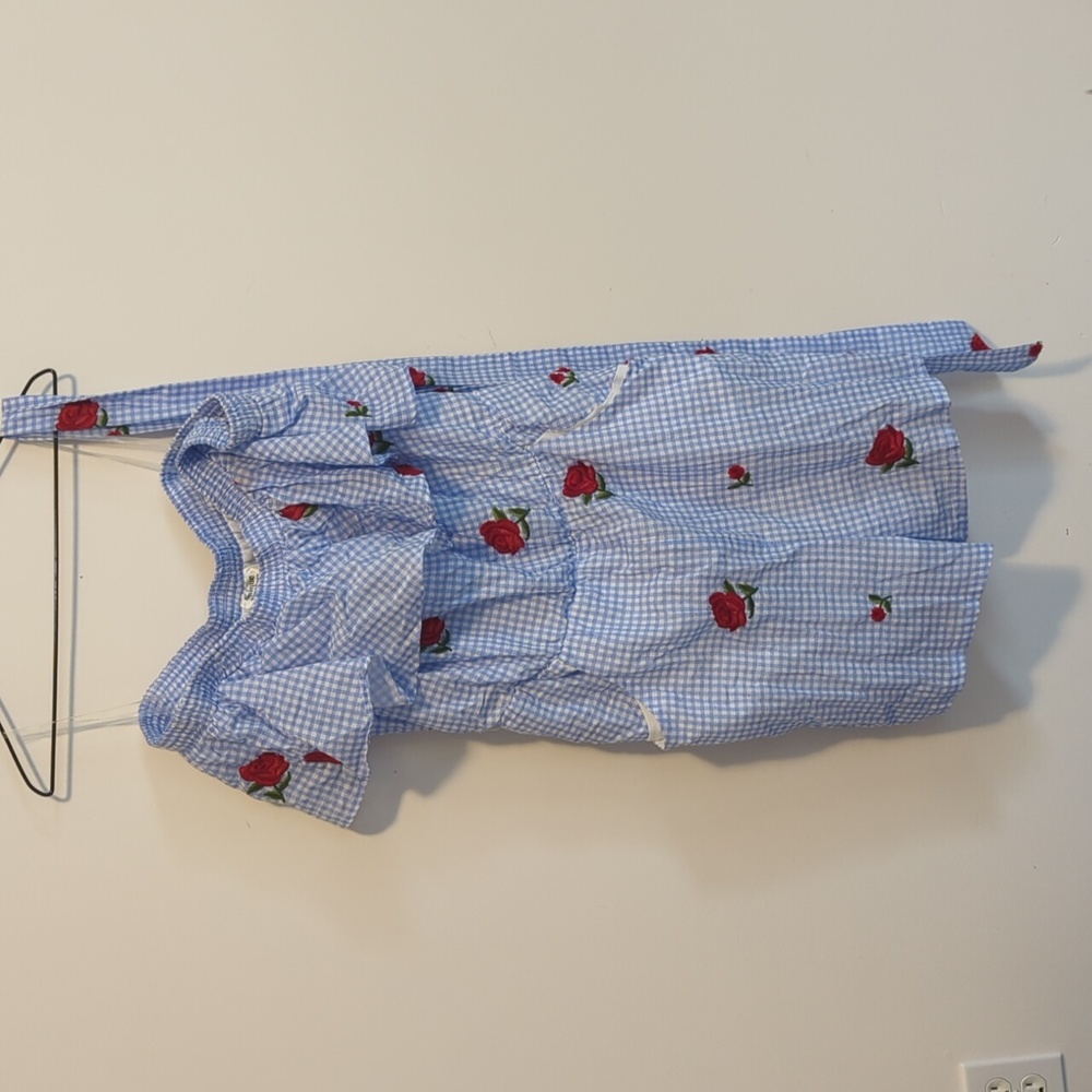Unique vintage rose romper